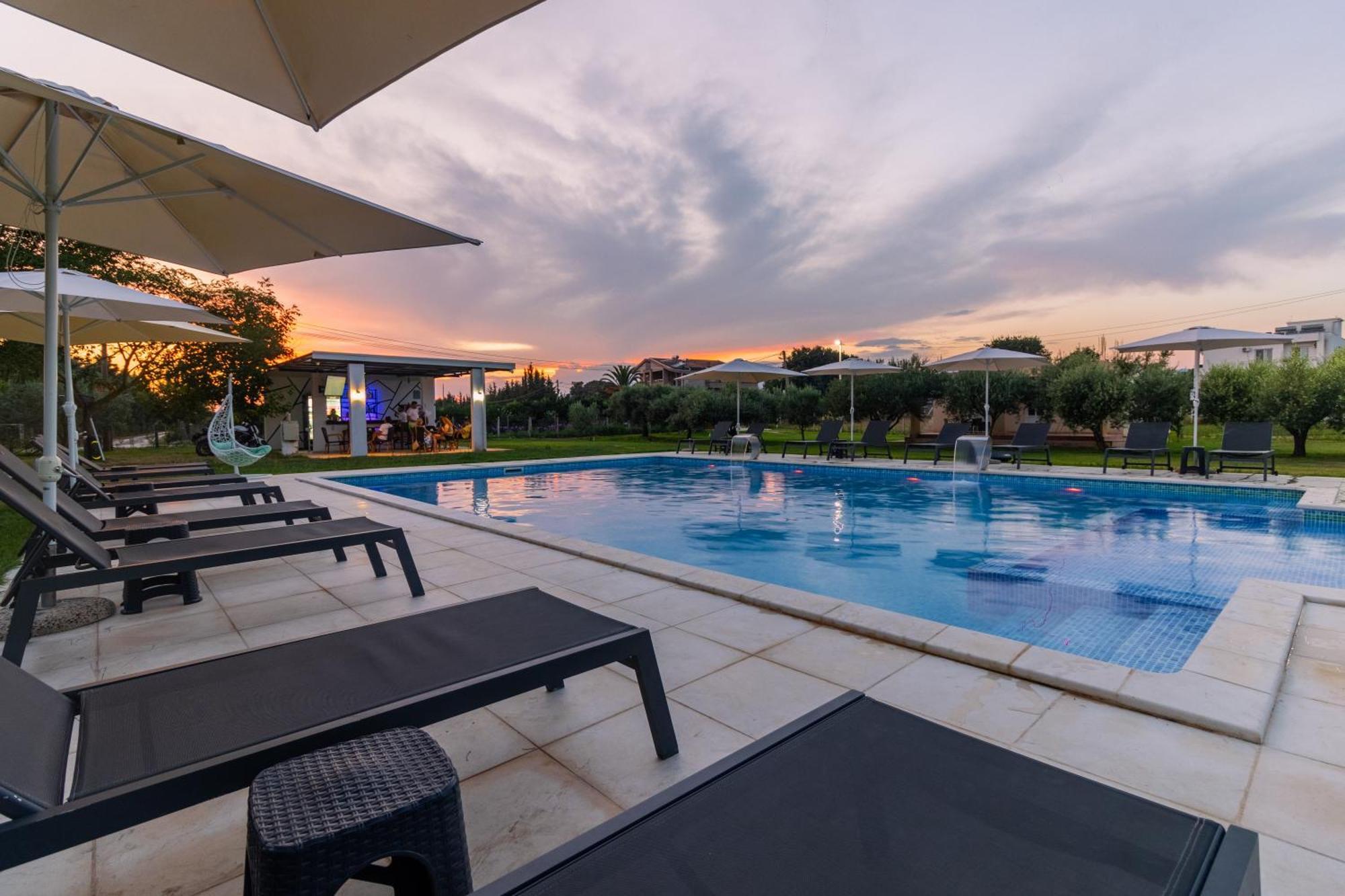 Apartments Rudaj อุลซิน ภายนอก รูปภาพ
